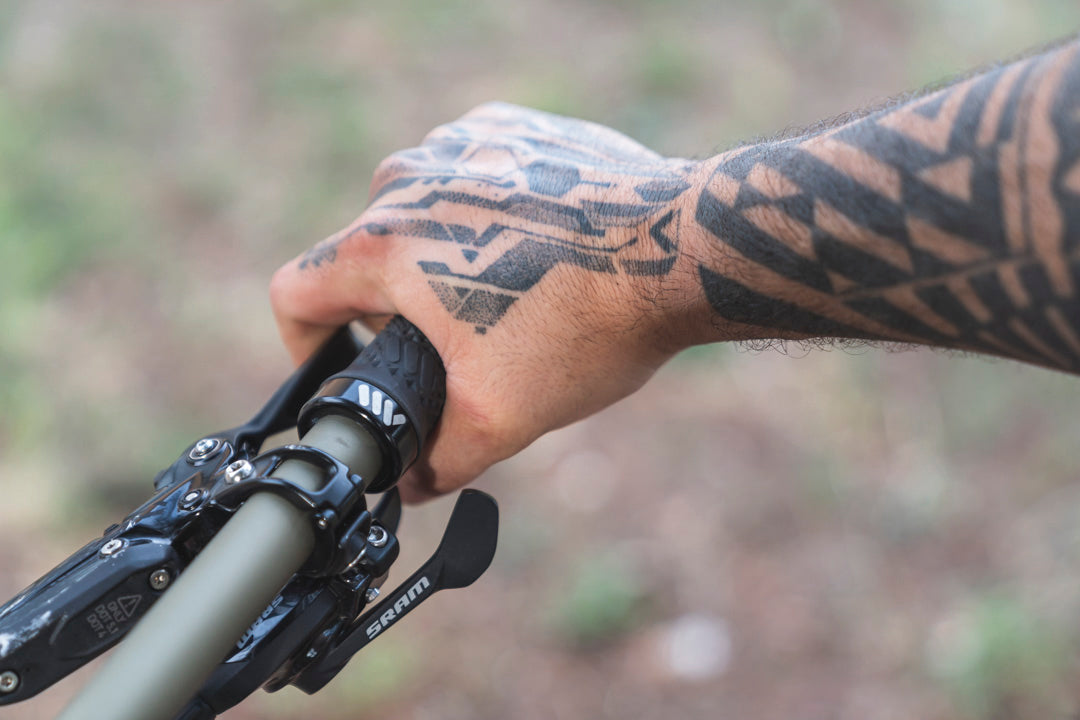 Pro Mountain Bike Grips AMS Berm Cero