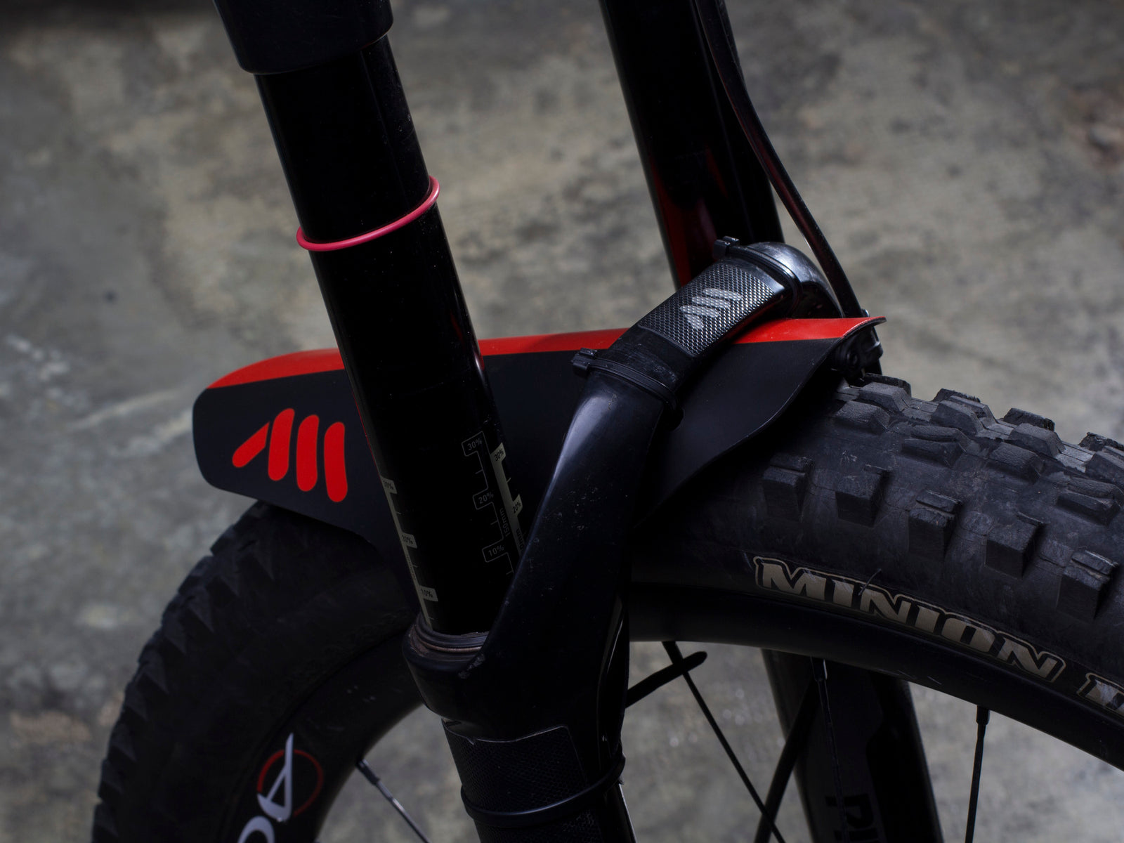 All Mountain Style Mud Guard Red Black