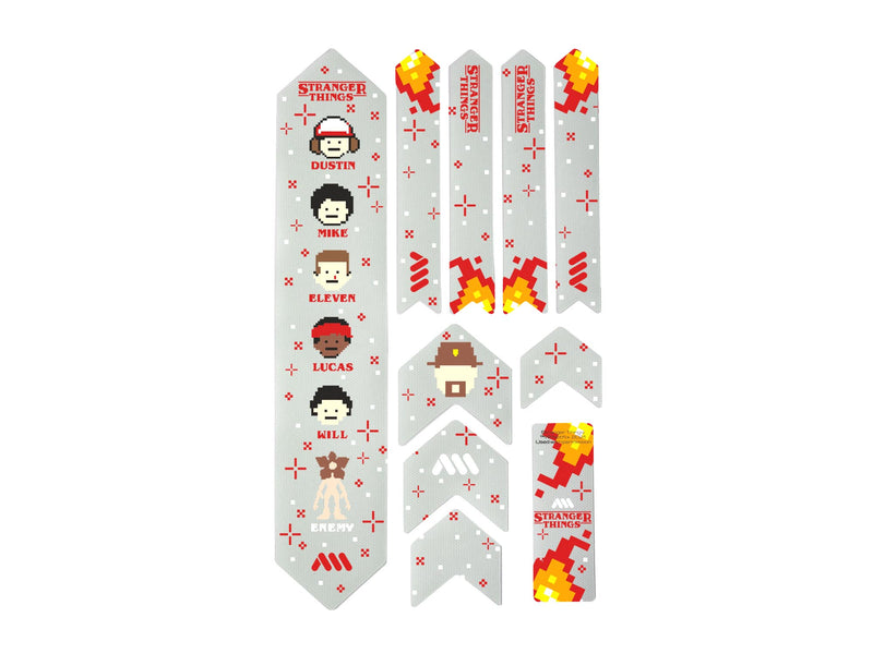 AMS X Stranger Things 8-bit Extra Size outside the packaging