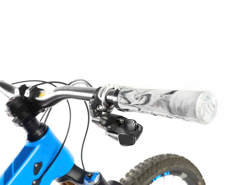 Camo handlebar sales grips