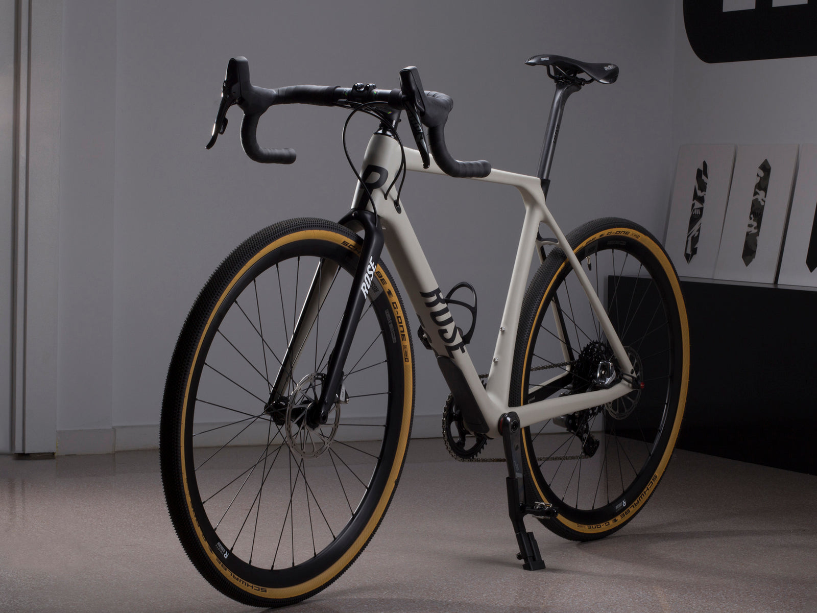 Kickstand Chronicles: Why Every Bike Ride Deserves a Pause